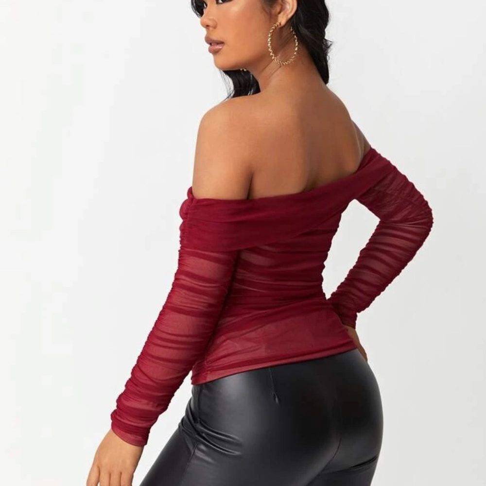 Off The Shoulder Ruched Mesh Top - Picture 5 of 7